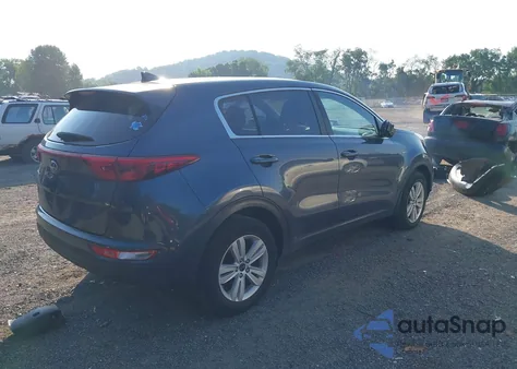 2018 Kia Sportage Lx z USA, uszkodzony, nr VIN KNDPMCACXJ7489822